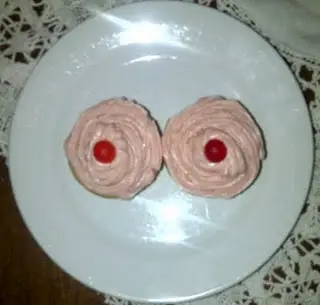 breast shaped cupcakes