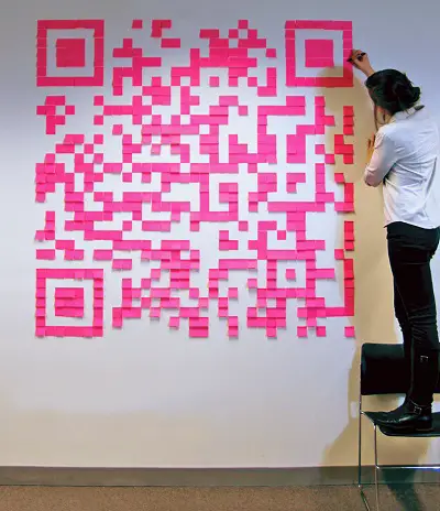 sticky note qr code